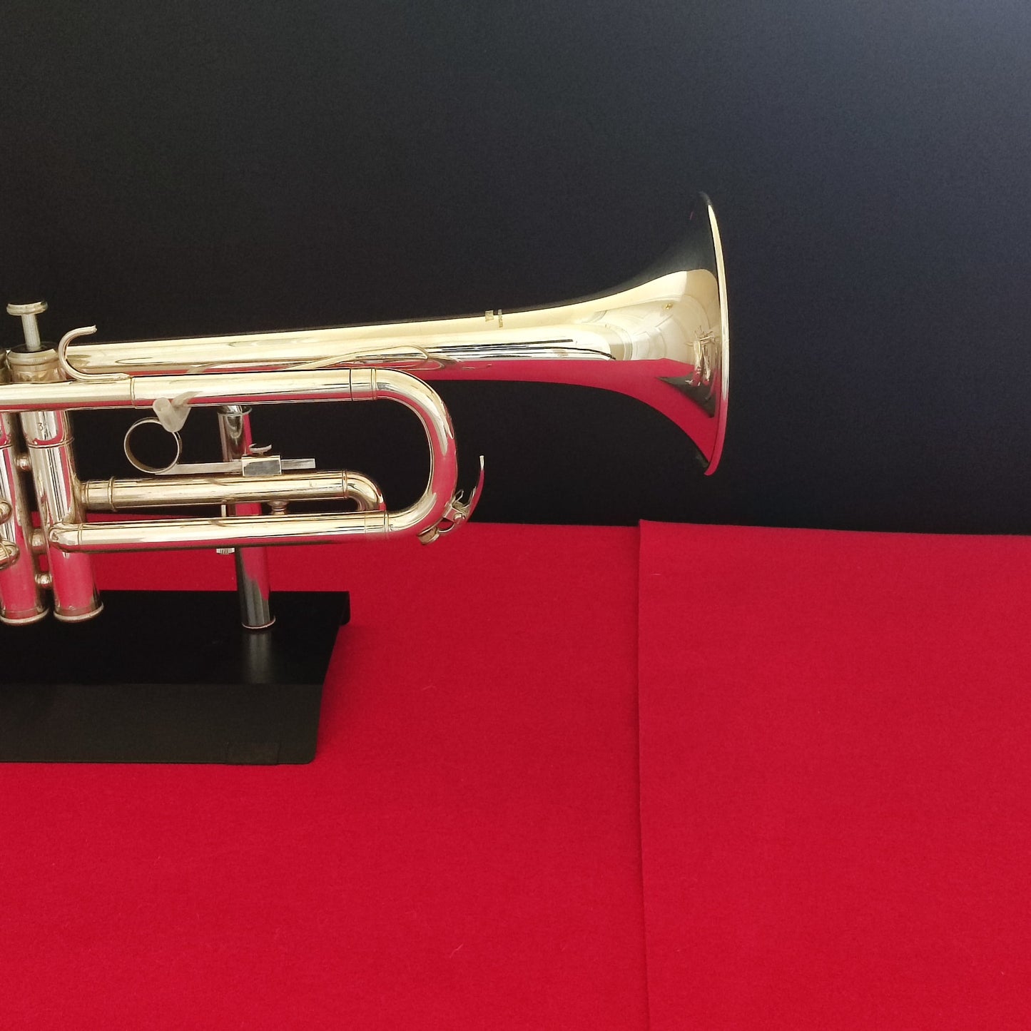 YAMAHA Trumpet YTR-1335S Silver With Signs of Wear