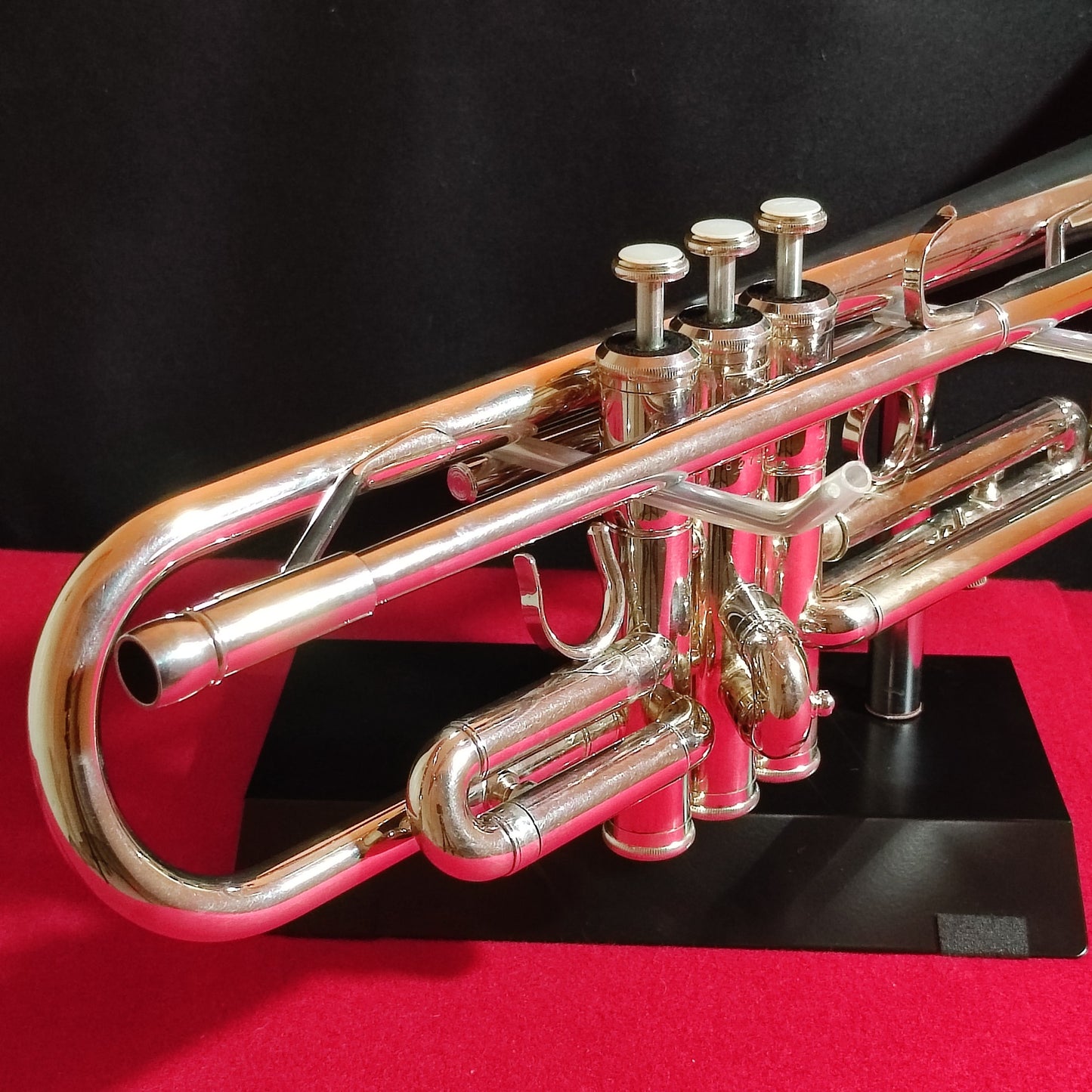 YAMAHA Trumpet YTR-4335GS Silver With Mouthpiece and Case
