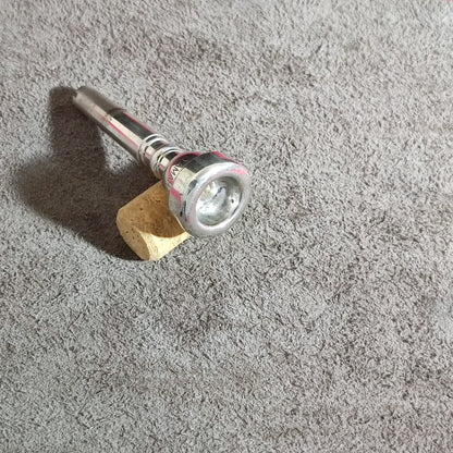 YAMAHA Trumpet YTR-1335S Silver With Signs of Wear
